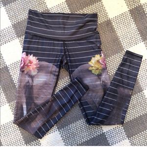 teeki | Love the Elephants silky soft leggings